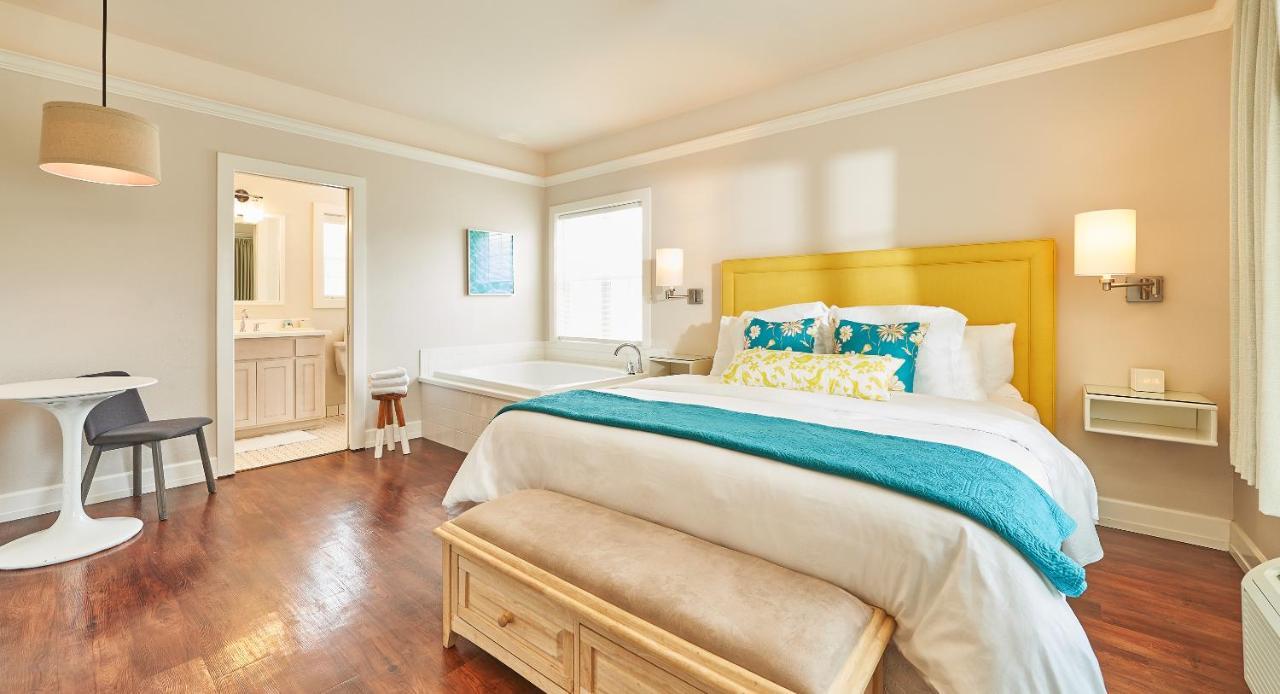 Lithia Springs Resort Ashland Room photo